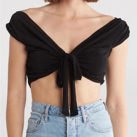 Elegant Black Tie-Front Crop Top - Picture 1 of 7